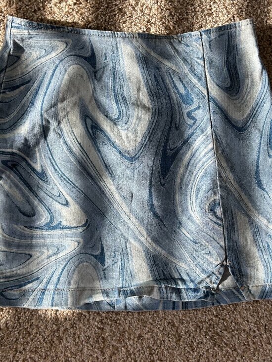 wild fable Dresses & Skirts - Wild Fable Y2k Blue Denim Skirt w/ Mini Slit